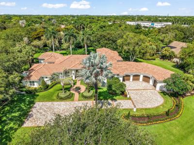 2825 Hackney Road, Weston, Florida 33331
