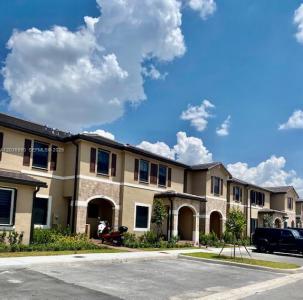 3476 W 114th Ter 0, Hialeah Gardens, Florida 33018, USA