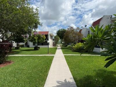 8701 SW 141st St E6, Palmetto Bay, Florida 33176, USA