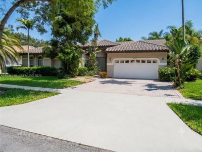 10255 Guatemala St, Cooper City, Florida 33026, USA