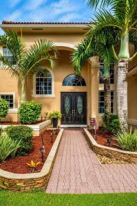 1333 SW 175th Way, Pembroke Pines, Floride 33029, États-Unis
