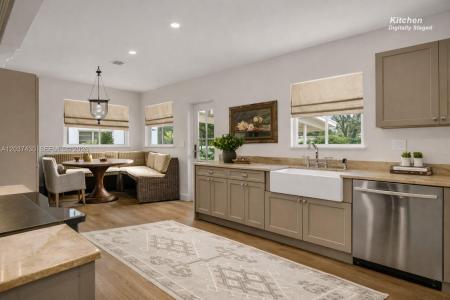69 NW 94th St, Miami Shores, Floryda 33150, USA