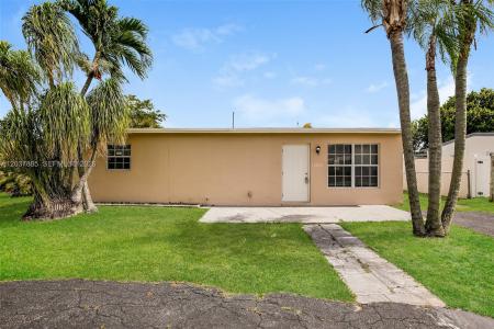 5980 NW 24th Ct, Margate, Florida 33063, USA