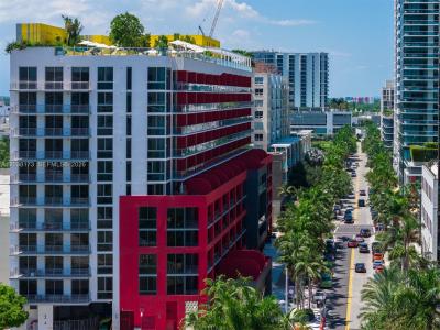 90 32 503, Miami, Florida 33131, USA