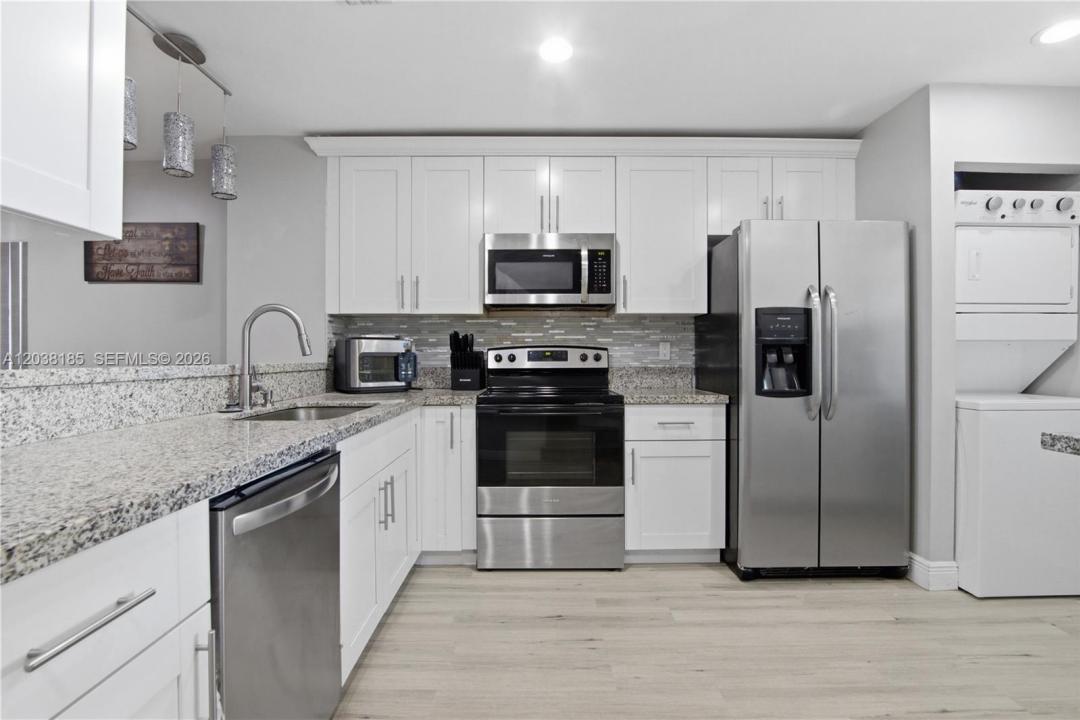 2882 Coral Springs Dr 2882, Coral Springs, Flórida 33065, Estados Unidos