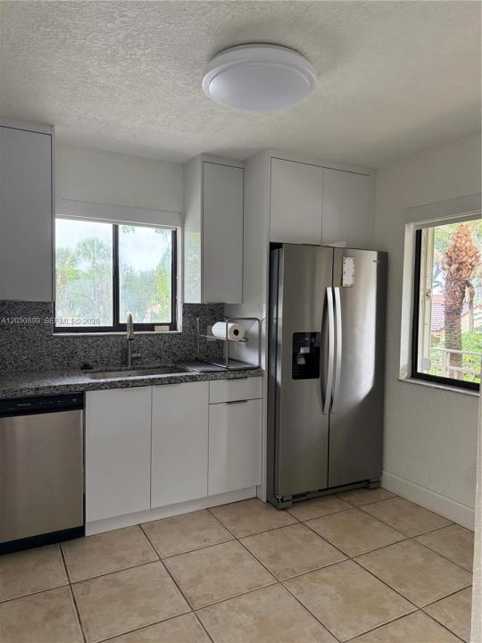 16184 Laurel Dr 204, Weston, Florida 33326, Stati Uniti