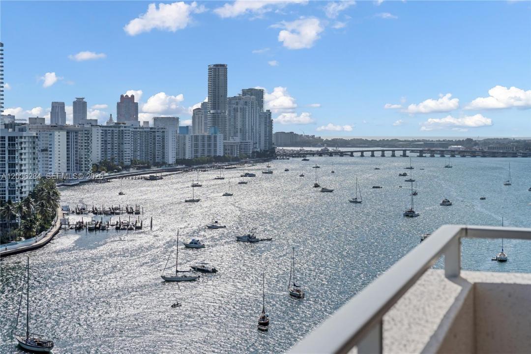 11 Island Ave 1708, Miami Beach, Floride 33139, États-Unis