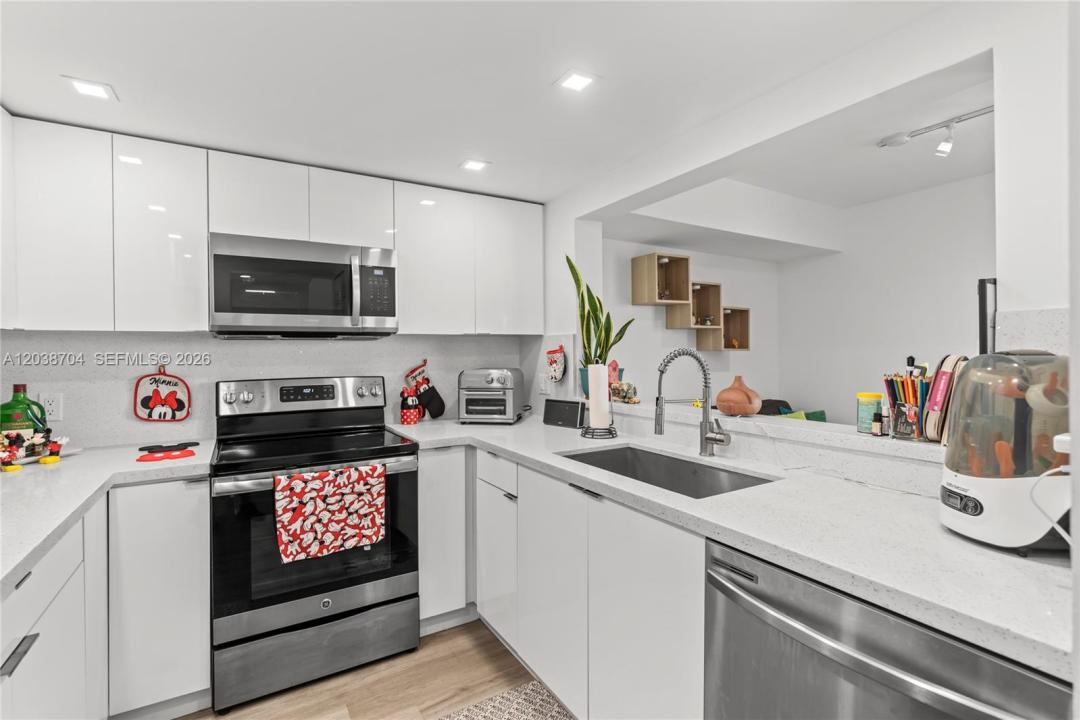 2055 SW 122nd Ave 326, Miami, Florida 33175, Stati Uniti