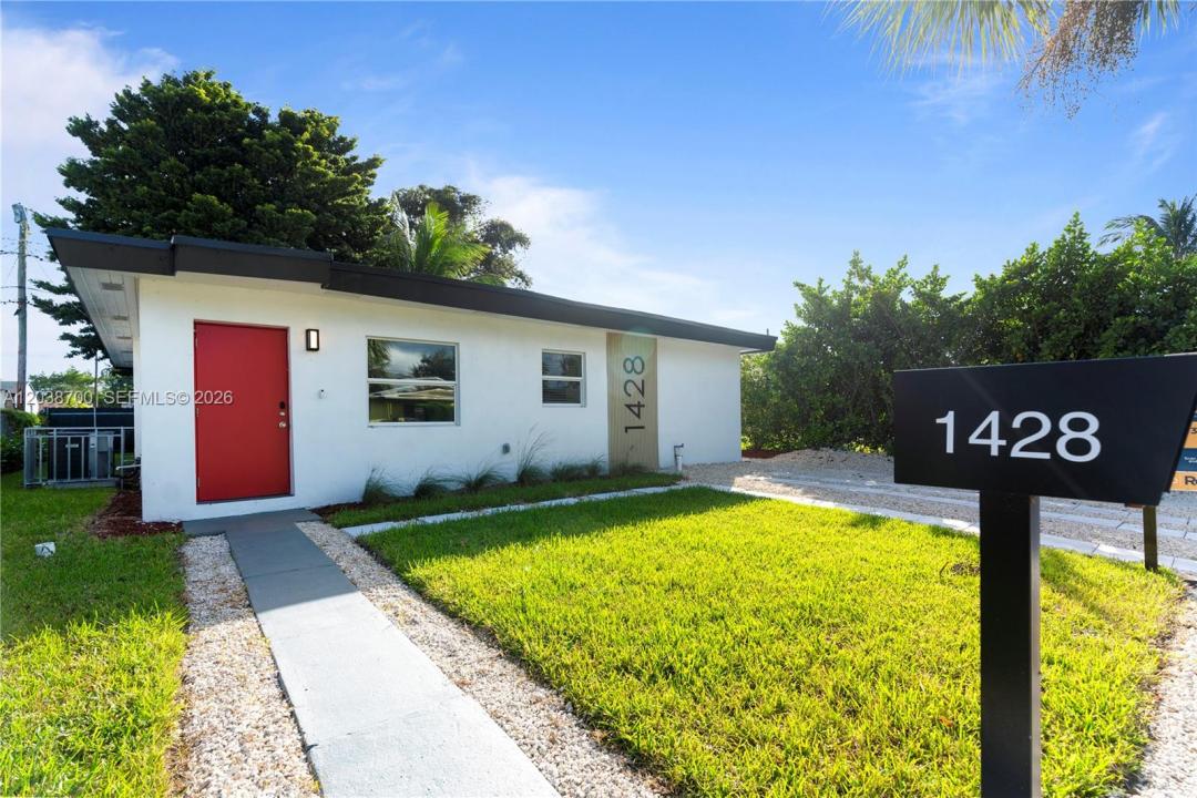 1428 NE 153rd Ter, North Miami Beach, Florida 33162, Stati Uniti
