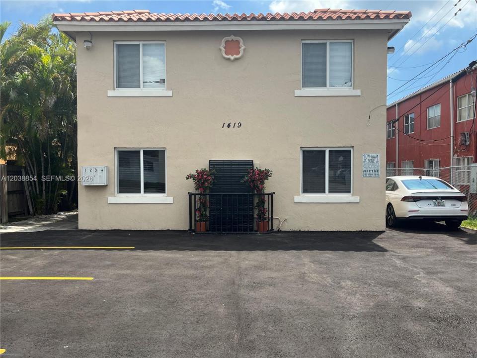 1419 SW 22nd Ave, Miami, Florida 33145, USA