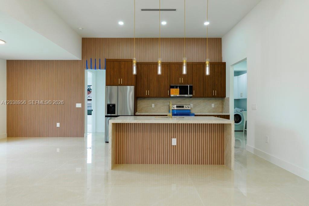 814 Calyton Ave, Lehigh Acres, Florida 33972, Stati Uniti