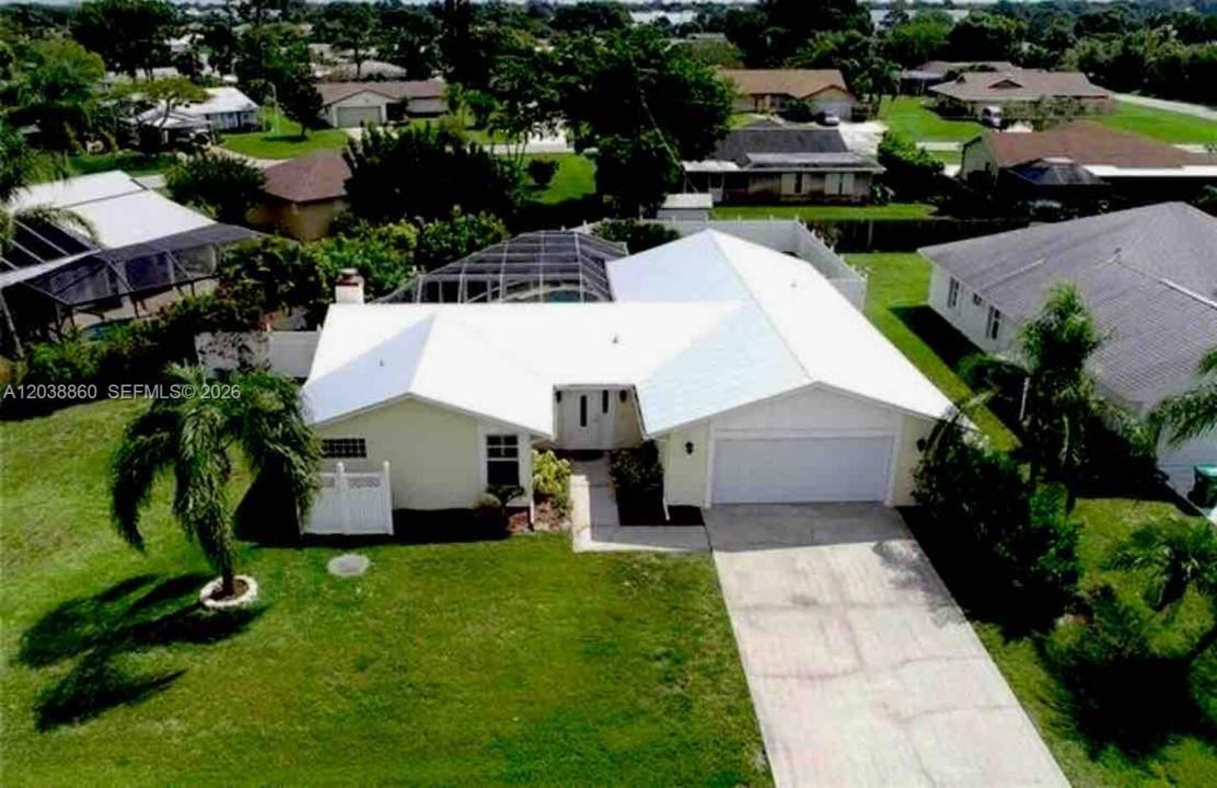 2515 SE Petit Ln 2515, Port St. Lucie, Floride 34952, États-Unis