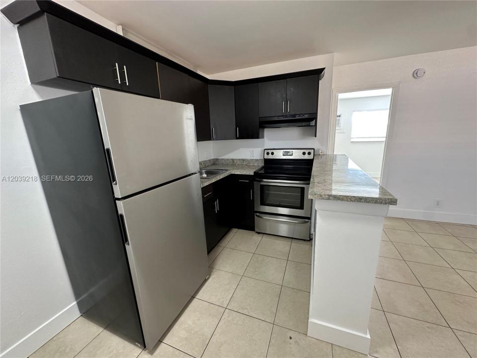 101 NE 41st St G117, Oakland Park, Florida 33334, Stati Uniti