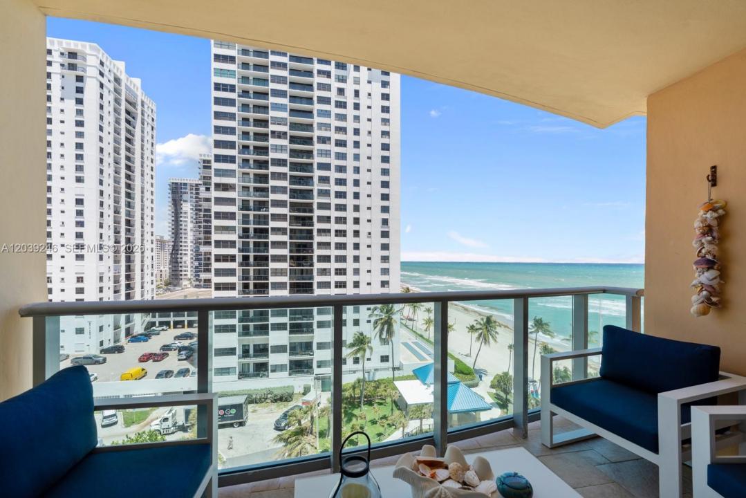 2501 S Ocean Dr 908, Hollywood, Florida 33019, USA