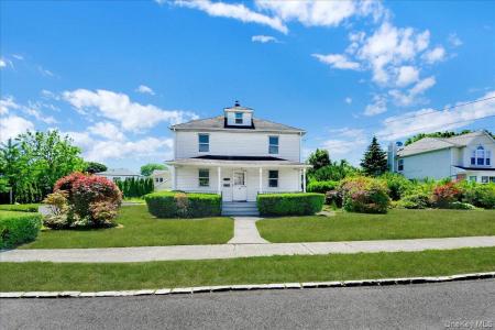 78 Maple Street, North Hempstead, New York 11577, États-Unis