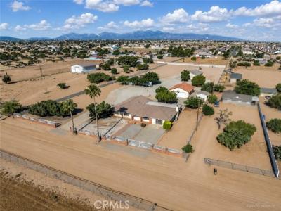 Oakwood, Hesperia, Калифорния 92345, Соединенные Штаты