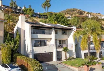 E Tujunga, Burbank, Kaliforniya 91501, Amerika Birleşik Devletleri