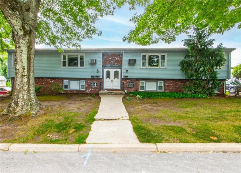 34 Capuano Avenue A, Cranston, Rhode Island 02920, Estados Unidos