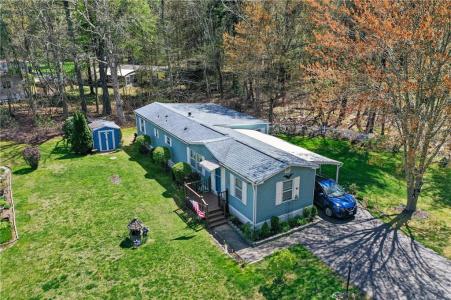 45 Sherwood Valley Lane, Coventry, Rhode Island 02816, USA
