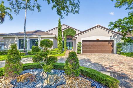912 NW 132nd Avenue, Sunrise, Floride 33325, États-Unis