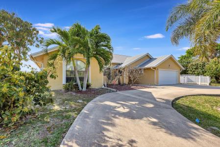 137 Queens Road, Fort Pierce, Florida 34949, Estados Unidos