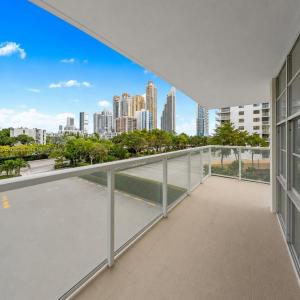 230 174th St 404, Sunny Isles Beach, Florida 33160, USA