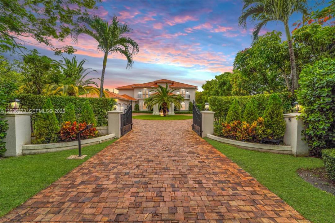 11111 SW 77th Ave, Pinecrest, Florida 33156, USA