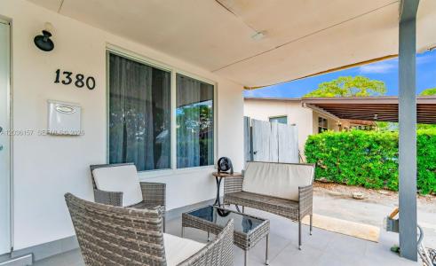 1380 SW 34th Ave, Fort Lauderdale, Florida 33312, USA