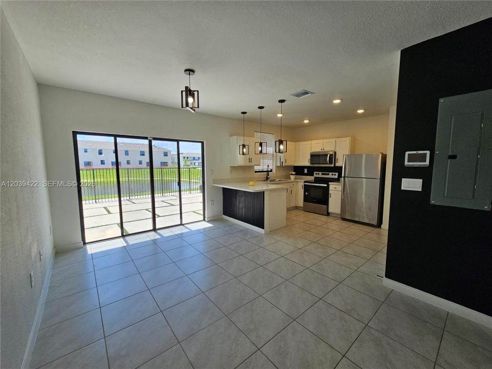 1473 NE 5th Ave 1473, Florida City, Floride 33034, États-Unis