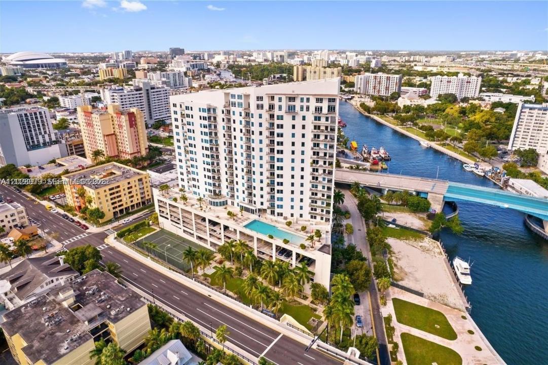 10 SW South River Dr 801, Miami, Floride 33130, États-Unis