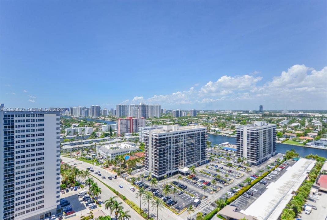1980 S Ocean Dr PHL, Hallandale Beach, Floride 33009, États-Unis
