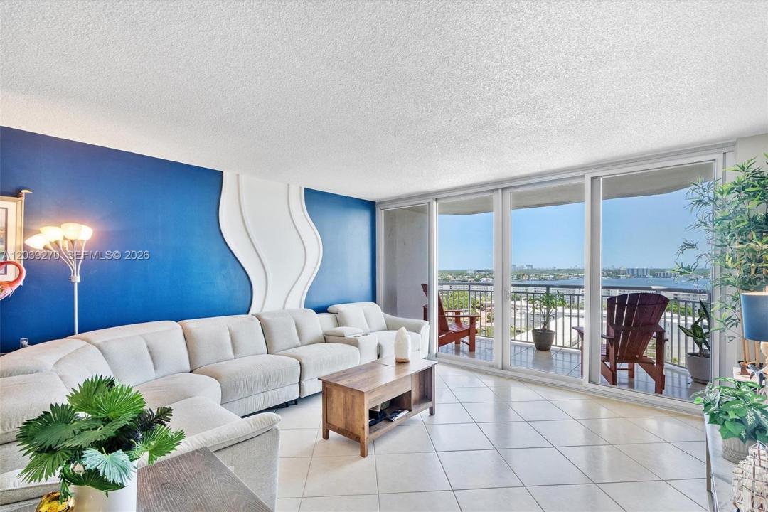 18031 Biscayne Blvd 1401, Aventura, Florida 33160, Stati Uniti