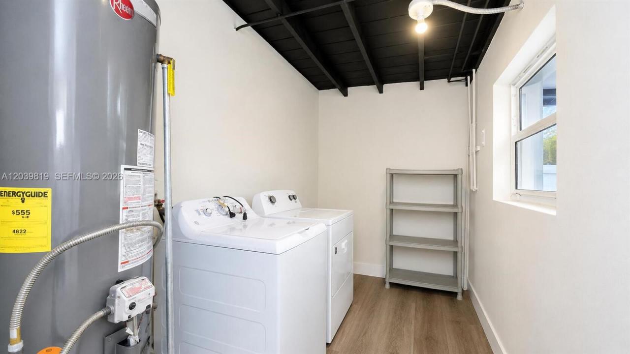 1155 Hayes St, Hollywood, Floride 33019, États-Unis
