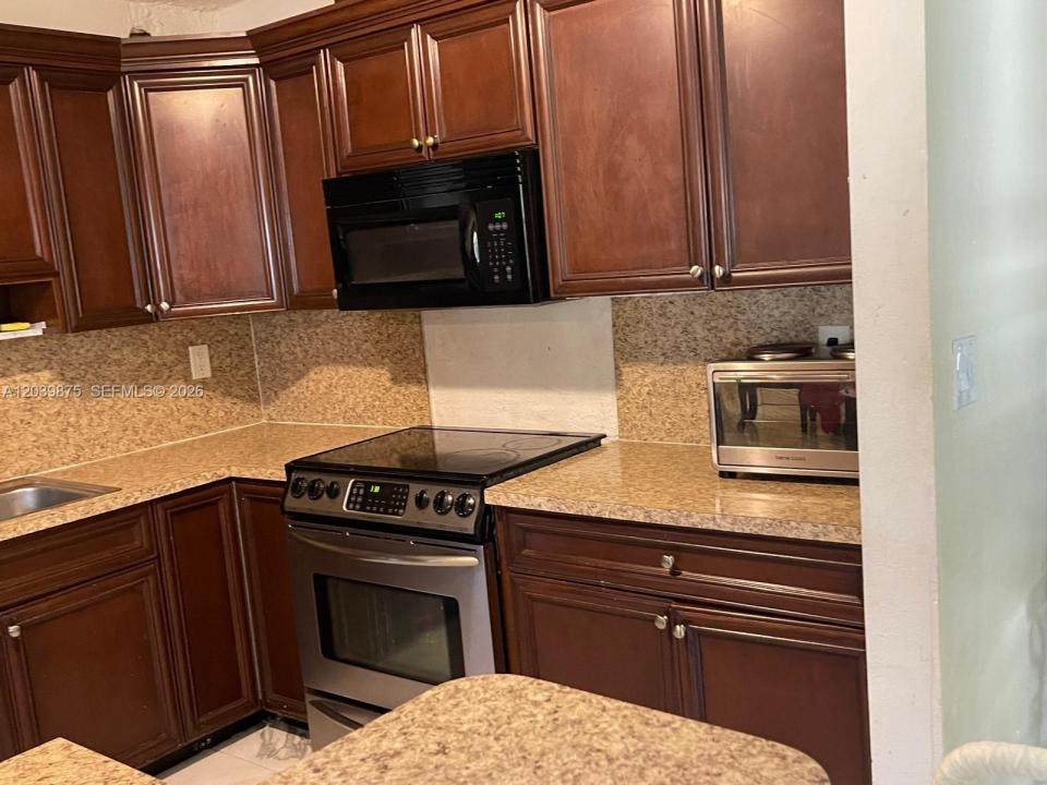 2230 NW 32nd Ter, Lauderdale Lakes, Florida 33311