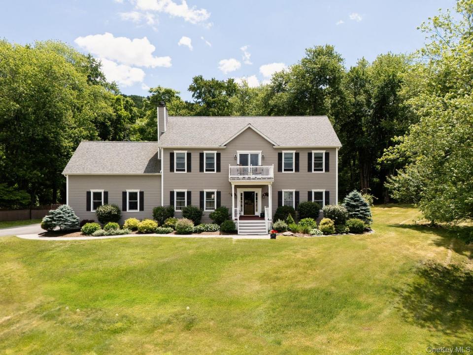 12 Ann Drive, Rhinebeck, New York 12572, USA