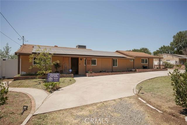 W Persimmon, Rialto, California 92377, Stati Uniti