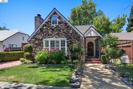 Second Street, Pleasanton, California 94566, Estados Unidos