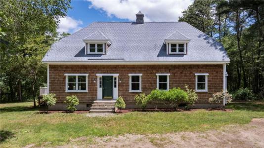 128 Botka Drive, Charlestown, Rhode Island 02813, USA