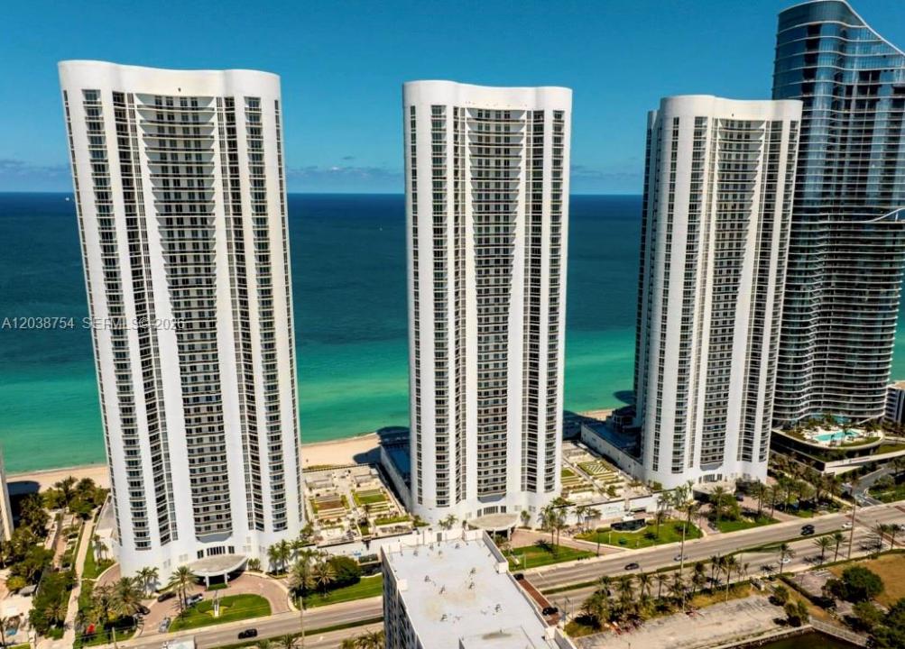 15811 COLLINS AVE 3607, Sunny Isles Beach, Florida 33160, USA