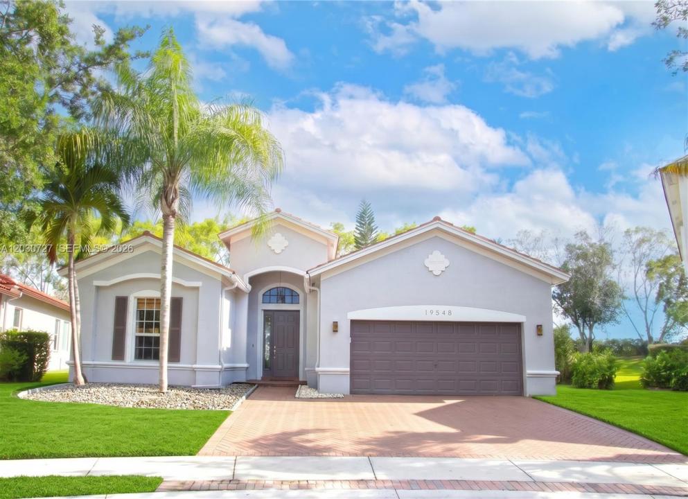 19548 S Whitewater Ave, Weston, Floride 33332, États-Unis