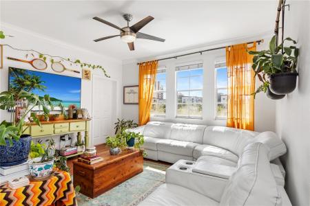 533 NE 3rd Ave 503, Fort Lauderdale, Florida 33301, USA