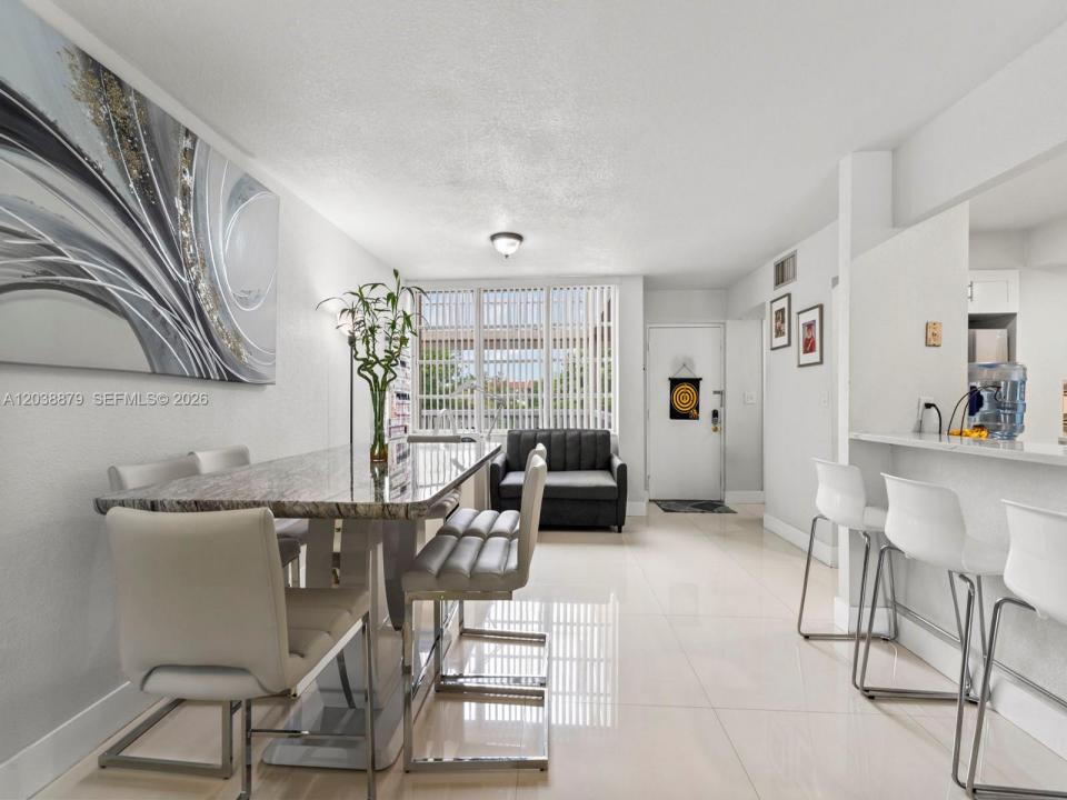 7021 Environ Blvd 320, Lauderhill, Floride 33319, États-Unis
