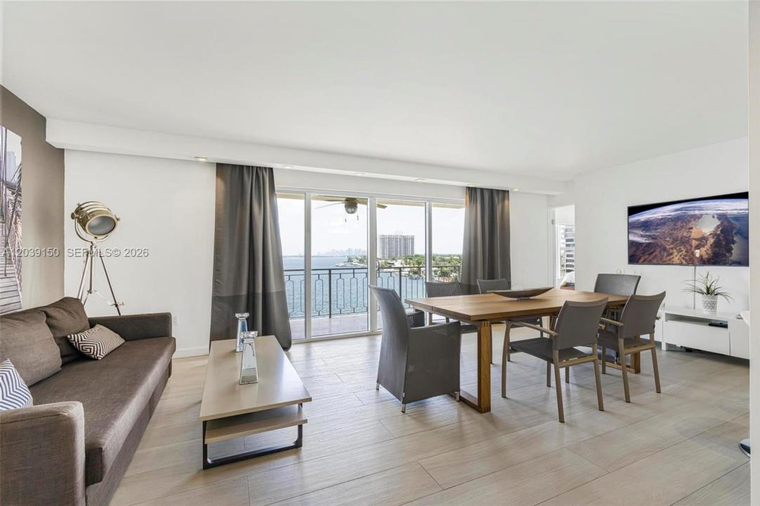 11111 Biscayne Blvd 8C, Miami, 플로리다 33181, 미국