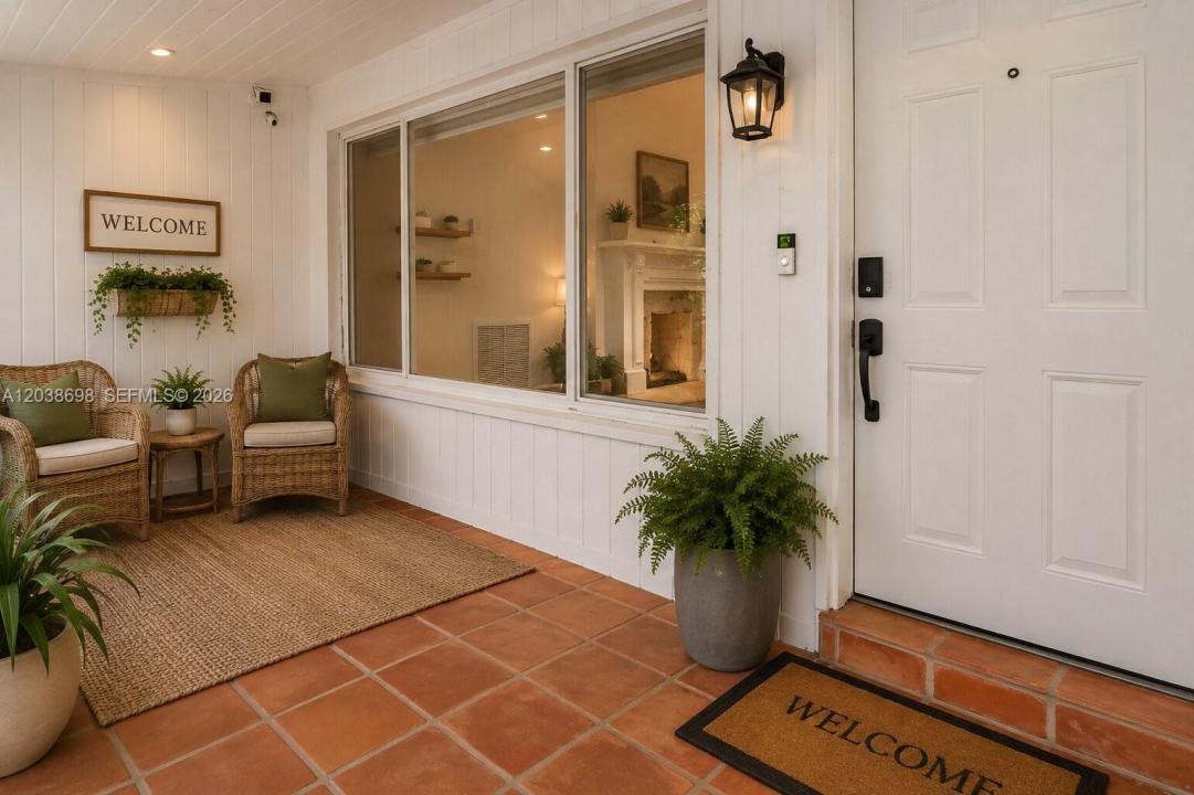 1251 Buchanan St, Hollywood, Florida 33019, USA