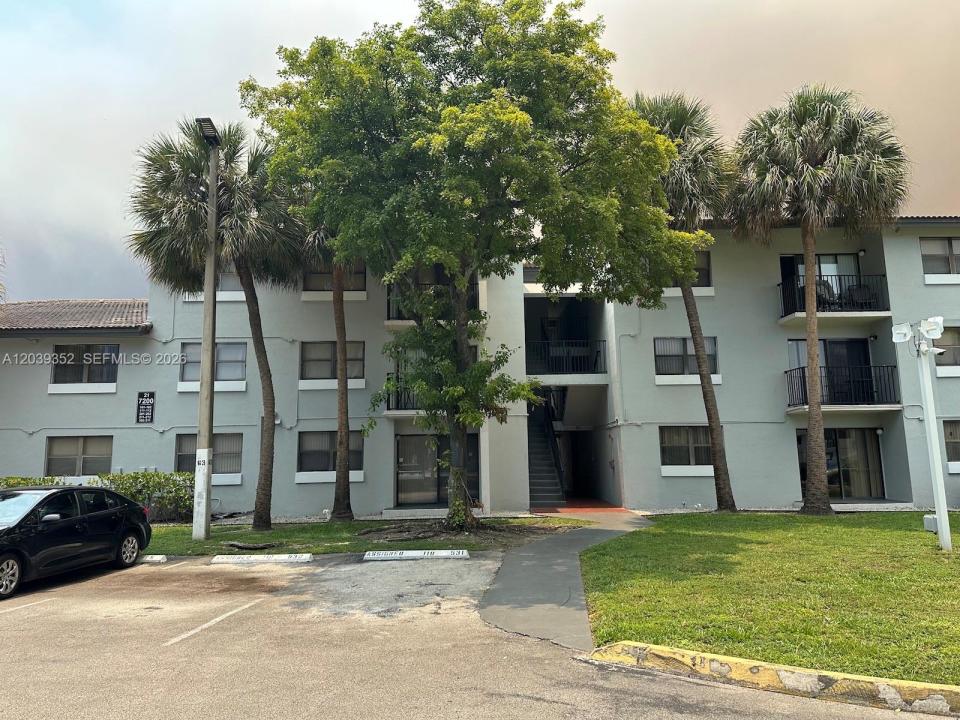 7200 NW 179th St 311, Hialeah, Florida 33015, Stati Uniti