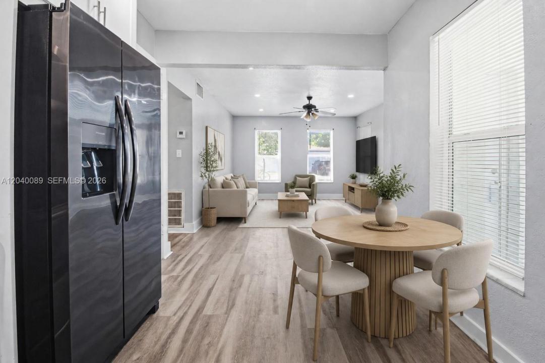 610 SW 2nd Ave 1, Dania Beach, Florida 33004, USA