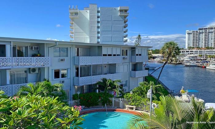 13105 Ixora Ct 107, North Miami, Florida 33181, Stati Uniti