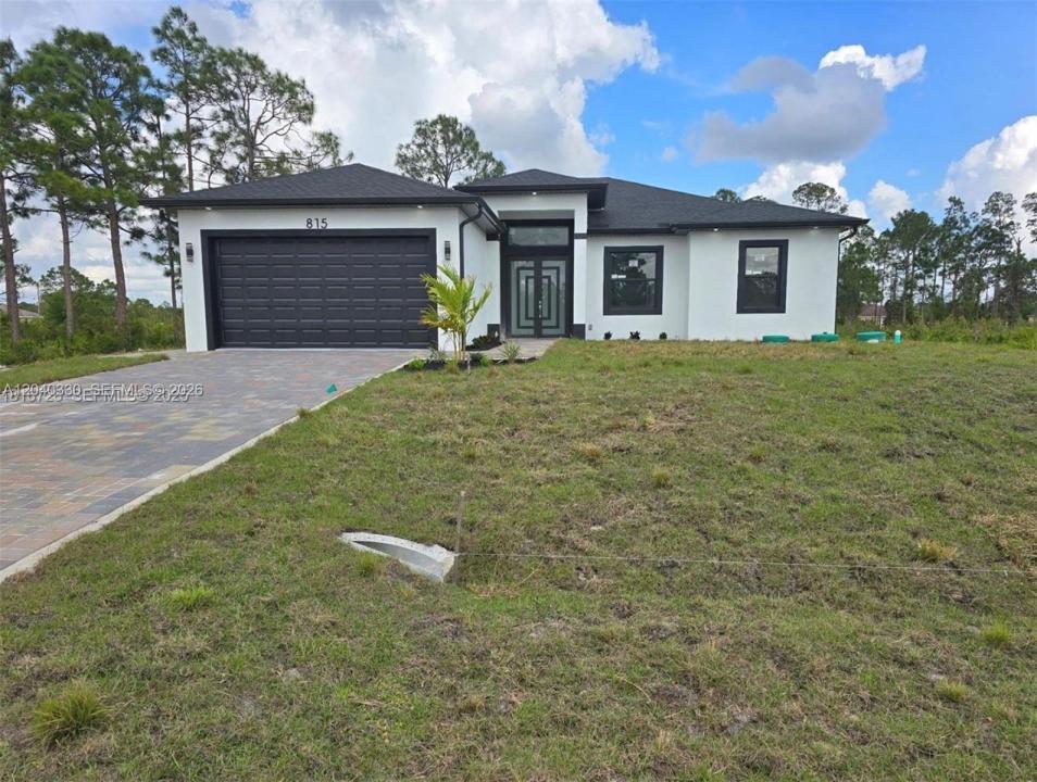 815 Anaconda Ave S, Lehigh Acres, Floride 33974, États-Unis