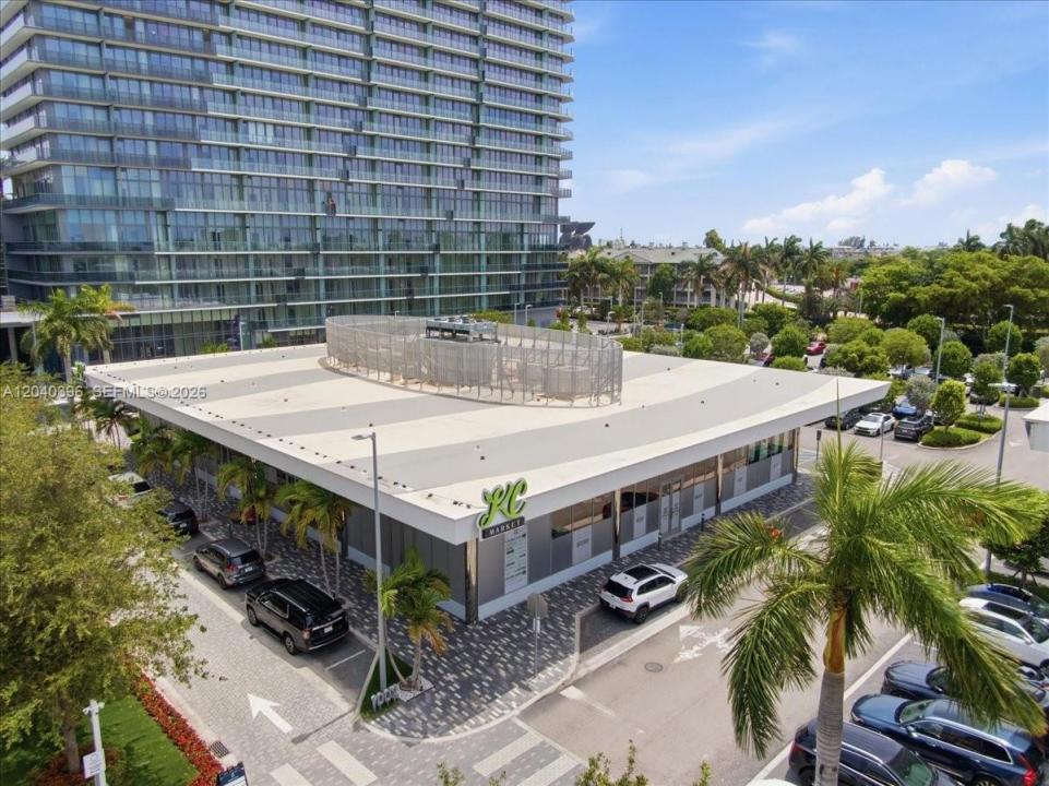 1002 E Hallandale Beach Blvd 2-101, Hallandale Beach, Floride 33009, États-Unis