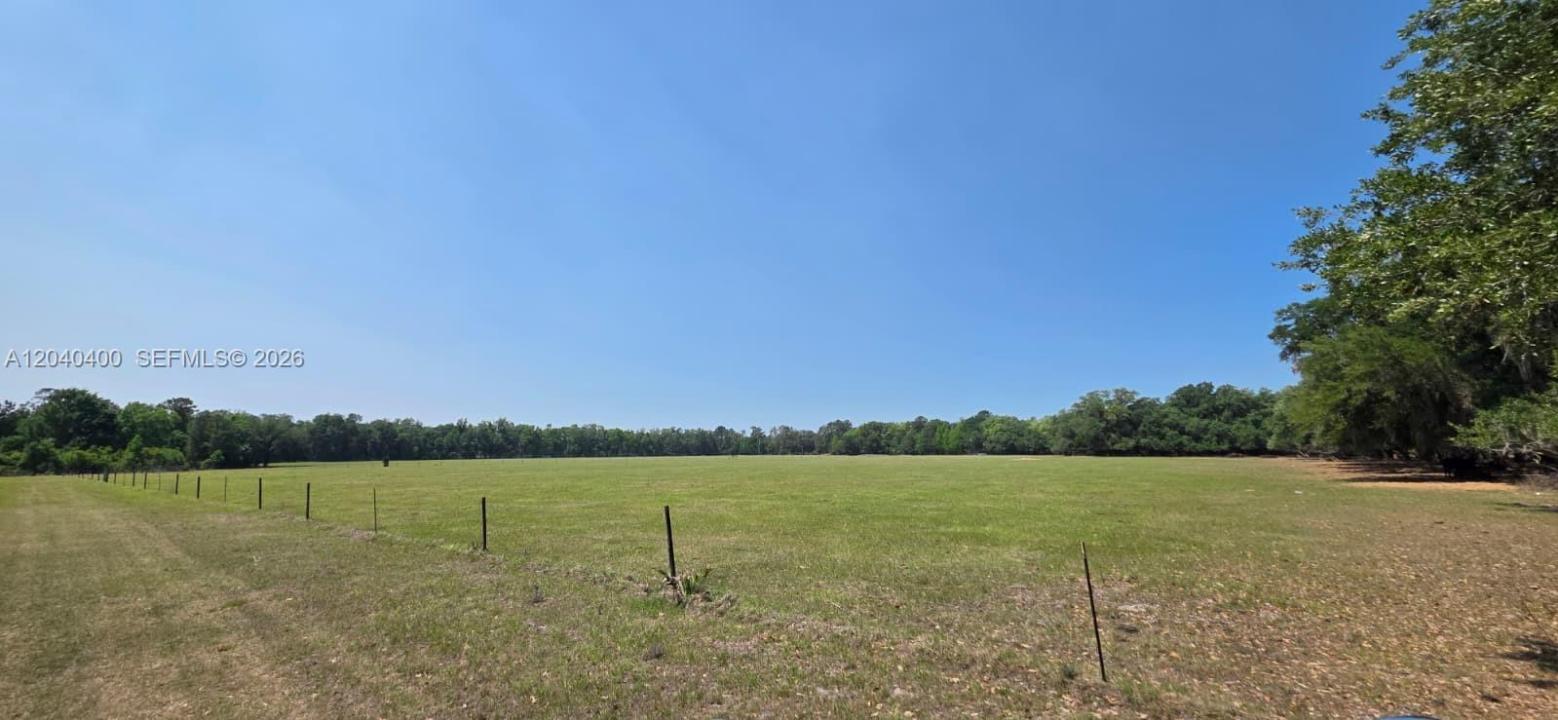 xx SE 225th Dr, Floride 32640, États-Unis